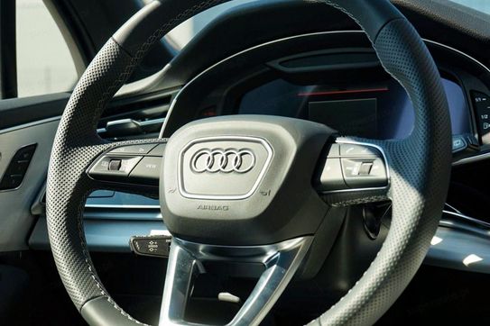 Audi Q7 60 TFSI e quattro S Line