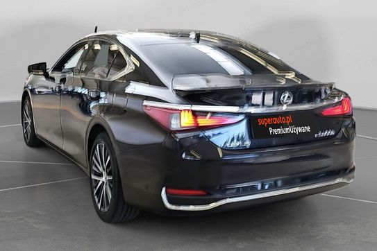 Lexus ES 300H Business Edition