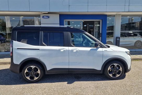 Ford Tourneo Courier Active A7