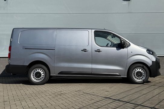 Fiat Scudo Maxi L2H1 EAT8