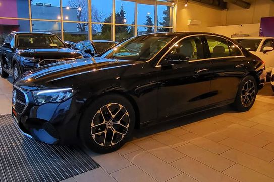 Mercedes E Klasa 200 4-Matic Avantgarde 9G-Tronic