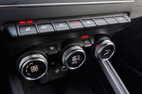 Renault Clio 1.0 TCe + LPG Techno