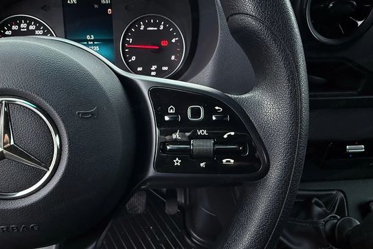 Mercedes Sprinter 319 CDI Plandeka 10 ep