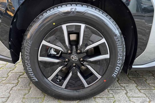 Toyota bZ4X Style EV