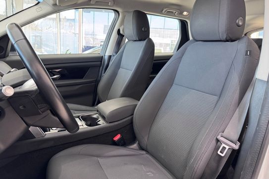 Land Rover Discovery Sport D180 AWD