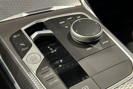 BMW Seria 3 318i M Sport