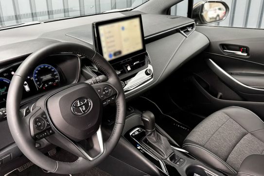 Toyota Corolla Style 2.0 Hybrid Dynamic Force