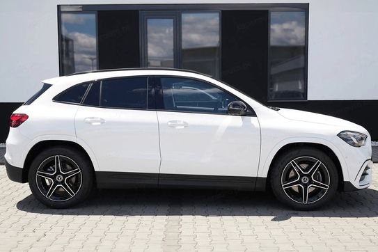 Mercedes GLA 200 AMG Line