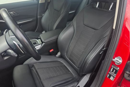 BMW Seria 3 318i aut
