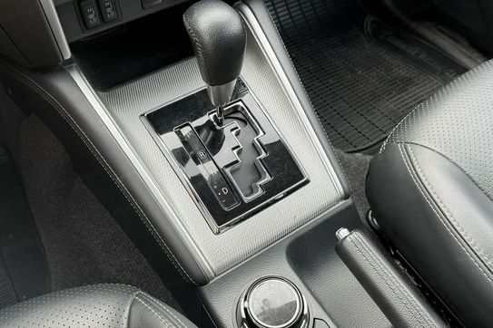 Mitsubishi L200 d Dc Instyle Plus