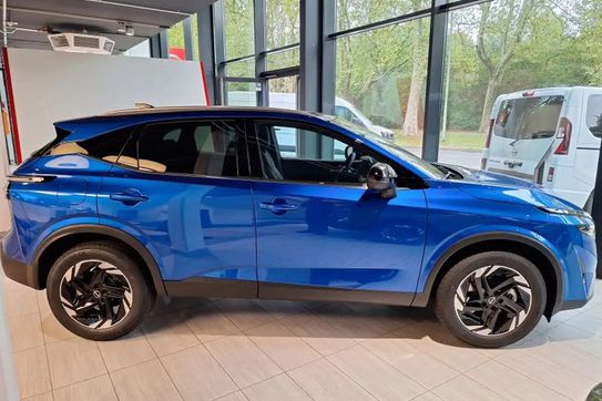 Nissan Qashqai N-Connecta Xtronic 1.3 DIG-T mHEV