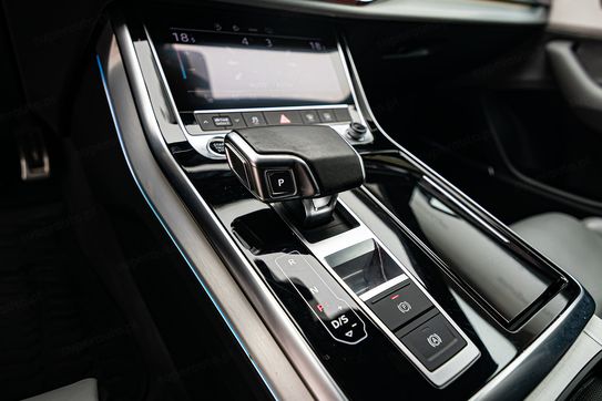Audi Q8 50 TDI mHEV quattro Tiptronic