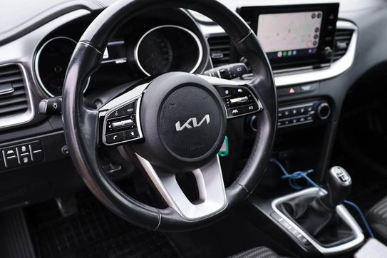 Kia Ceed 1.5 T-GDI M