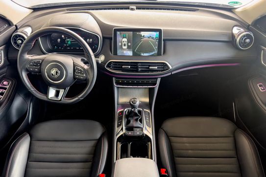 MG HS 1.5 T-GDI Exclusive