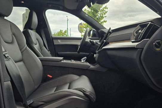 Volvo XC90 T8 AWD Plug-In Hybrid Ultra Black Edition 7os aut