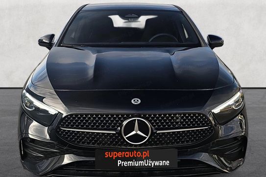 Mercedes Klasa A 220 4MATIC AMG Line