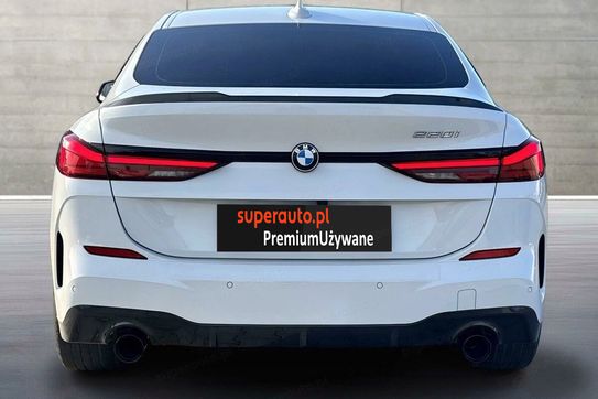 BMW Seria 2 Gran Coupe 220i M Sport