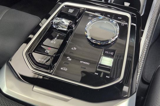 BMW Seria 7 740d xDrive M Sport