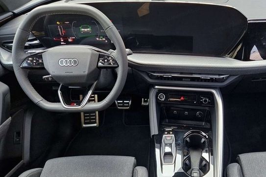 Audi Q5 TFSI quattro advanced