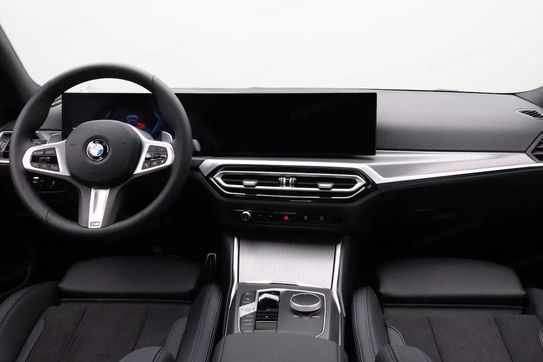 BMW Seria 3 318i M Sport