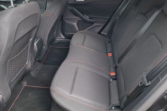 Ford Focus 1.0 EcoBoost ST-Line X