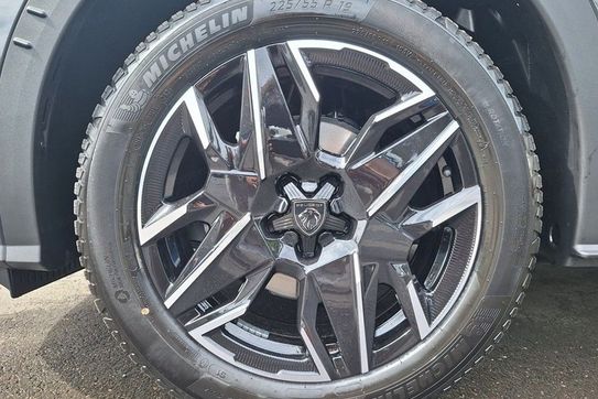 Peugeot 3008 GT Exclusive e-DCS6 1.2 mHEV