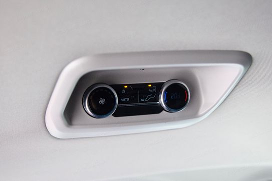 Ford Tourneo Custom L1H1