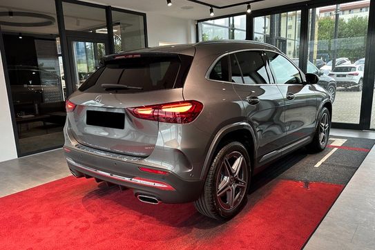 Mercedes GLA 200 AMG Line