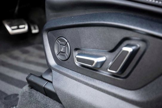 Audi Q7 50 TDI quattro S Line