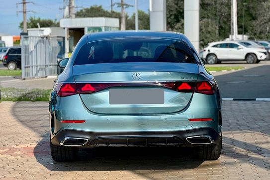 Mercedes Klasa E 300 de 4-Matic AMG