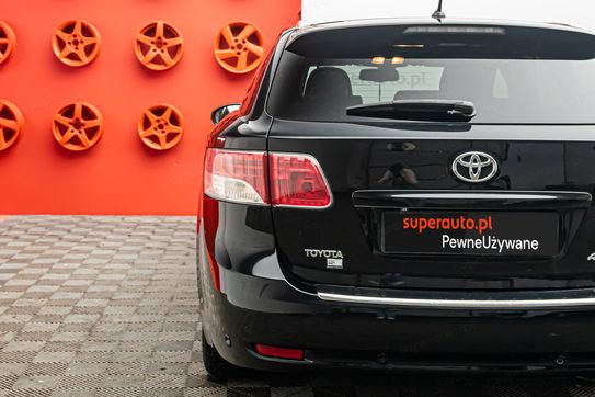 Toyota Avensis 2.0 Premium CVT