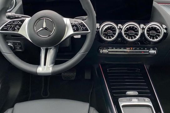 Mercedes GLA 200 Progressive