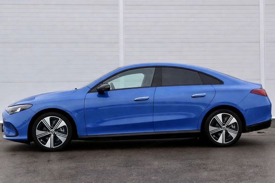 Mercedes CLA 180 Progressive