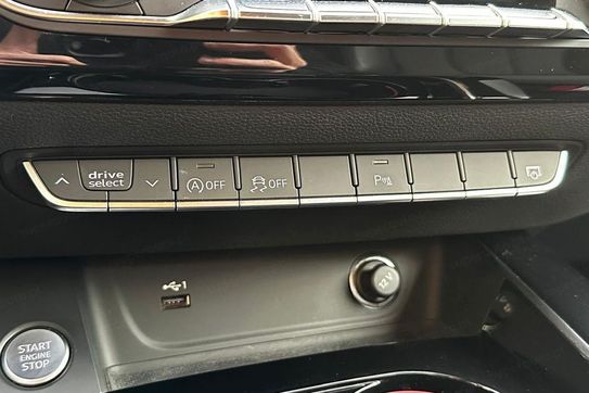 Audi A4 Avant 40 TFSI