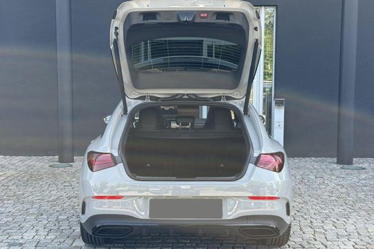 Mercedes CLA 250 4-Matic AMG Line Shooting Brake