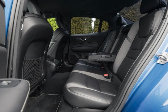 Volvo S60 B5 B R-Design