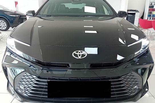 Toyota Camry Prestige 2.5 Hybrid Dynamic Force