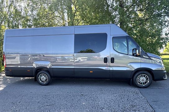 Iveco Daily 35S18 HI-MATIC 16m3 Zabudowa Brygadowa