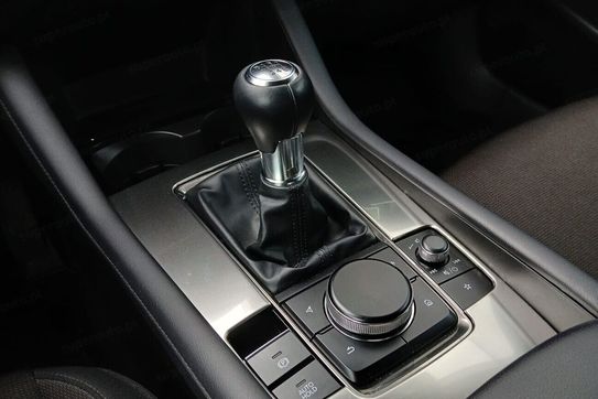 Mazda 3 2.0 mHEV Exclusive Line