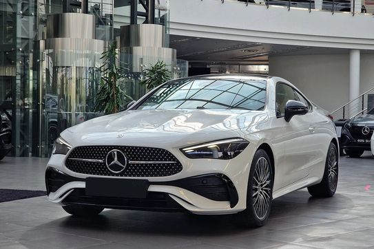 Mercedes CLE 300 4-Matic AMG Line