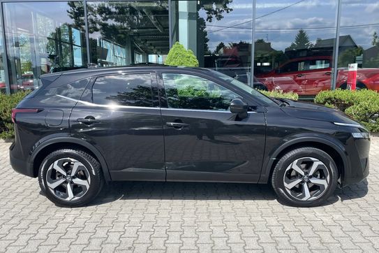 Nissan Qashqai 1.3 DIG-T N-Connecta Xtronic