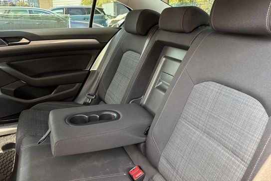 Volkswagen Passat Business 1.5 TSI EVO  DSG