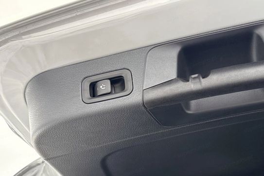 Mercedes GLB 220 d 4-Matic AMG Line 8G-DCT