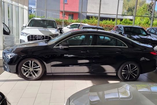Mercedes CLA 200  Progressive