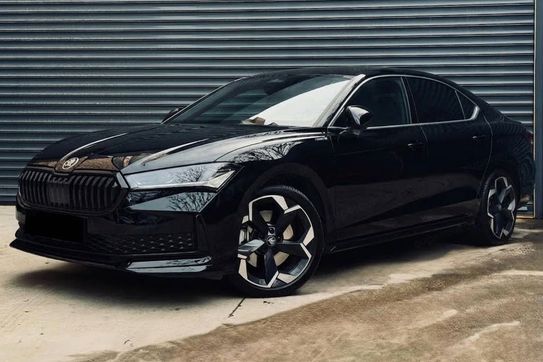 Skoda Superb Sportline 2.0 TSI DSG