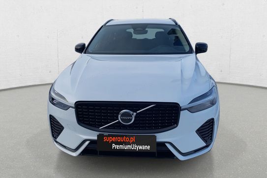 Volvo XC60 B5 B AWD Plus Dark aut
