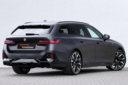 BMW Seria 5 Touring 520d xDrive M Sport