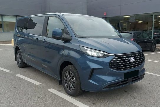 Ford Tourneo Custom 320 L2H1 Titanium A8 AWD