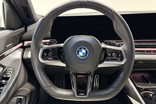BMW Seria 5 Touring 530e xDrive M Sport