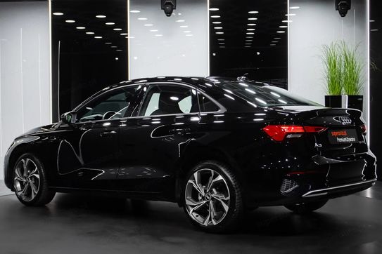 Audi A3 35 TFSI mHEV Advanced S tronic
